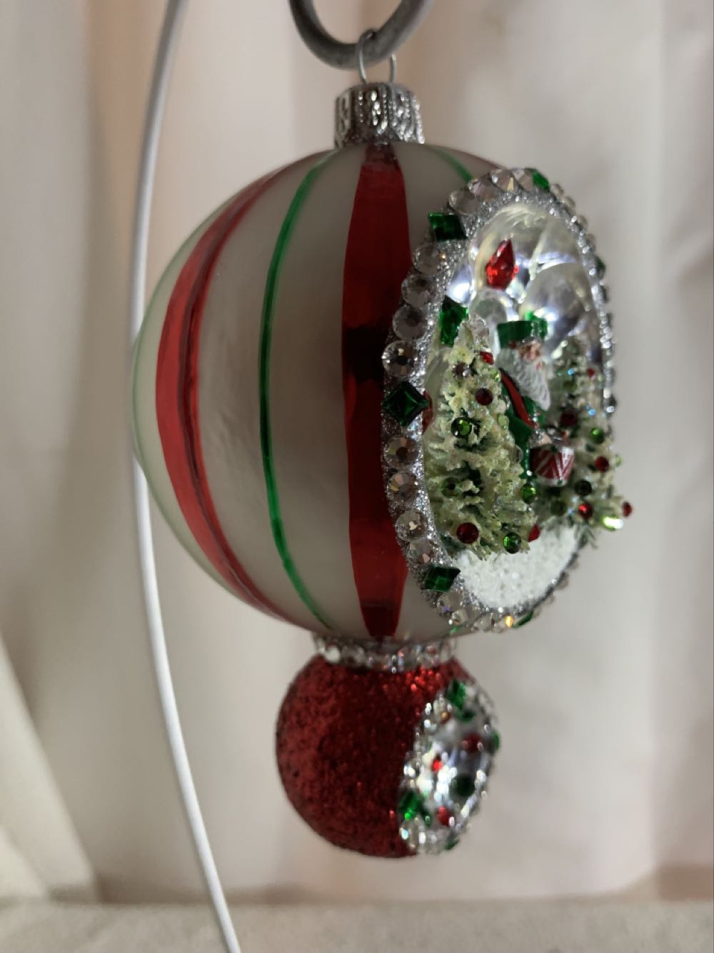 Briolette, Red & Green - Briolette (Christmas Tree Ornament) ornament collectible - Main Image 2
