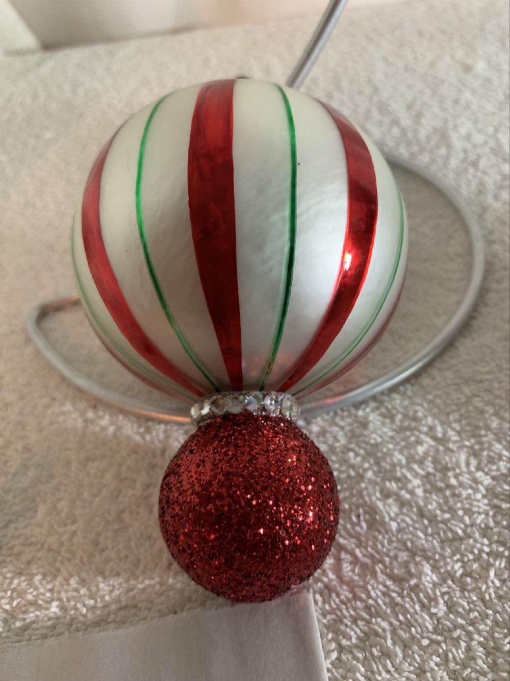 Briolette, Red & Green - Briolette (Christmas Tree Ornament) ornament collectible - Main Image 4