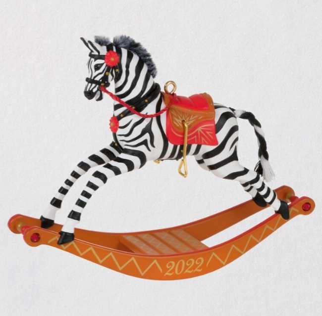 Dept 56 - Popcorn & Cranberry House