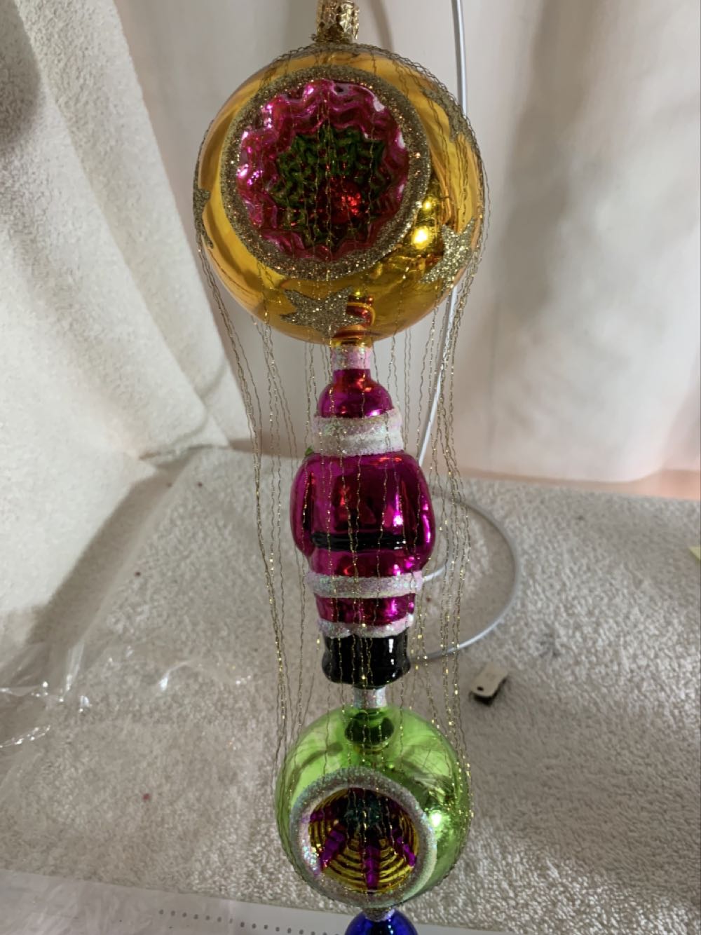 Santa Float  (Air Balloon) ornament collectible - Main Image 4