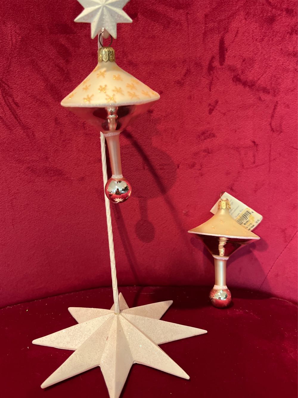 Elroy’s Toys  ornament collectible - Main Image 3