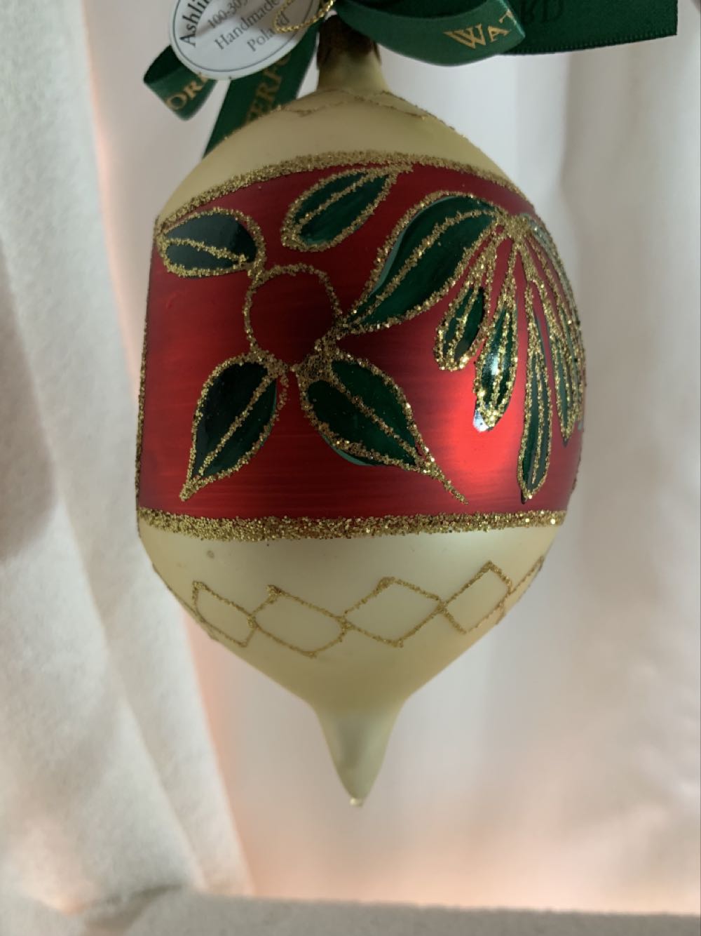 Ashling Reflector  (Christmas Tree Ornament) ornament collectible - Main Image 3