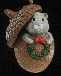 Miniature Acorn Squirrel  (Acorn, Animal, Squirrel, Mini) ornament collectible - Main Image 2