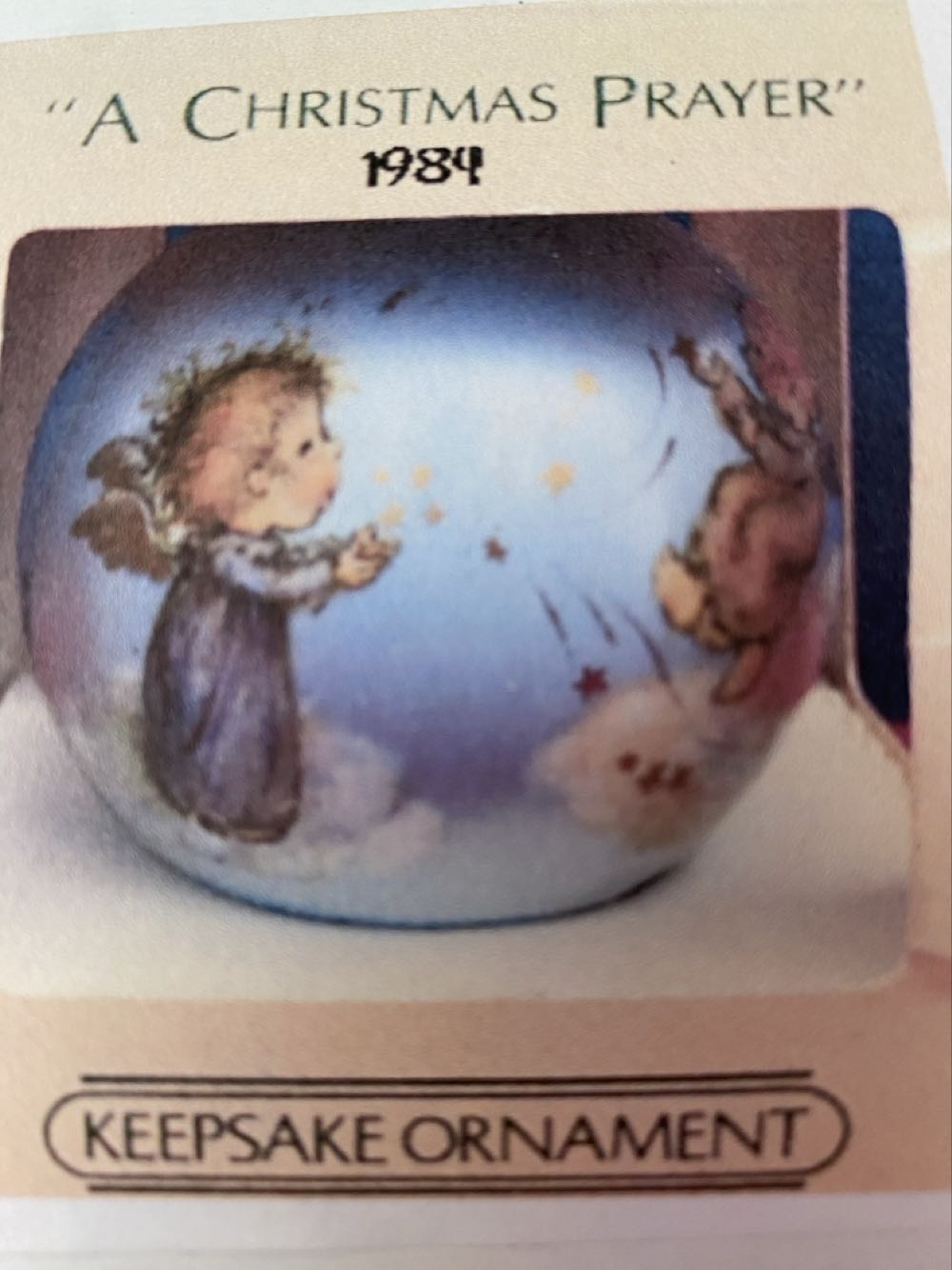 A Christmas Prayer - Marys Angels (Angel, Satin Ball) ornament collectible - Main Image 3