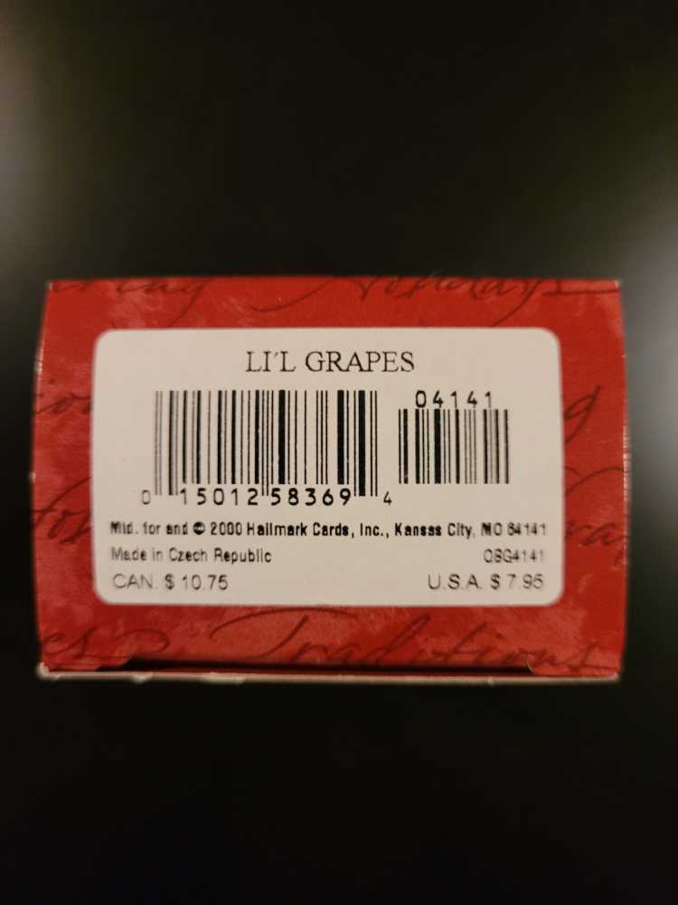 Li’l Grapes - Blown Glass (Fruit, Food, Glass) ornament collectible [Barcode 015012583694] - Main Image 3