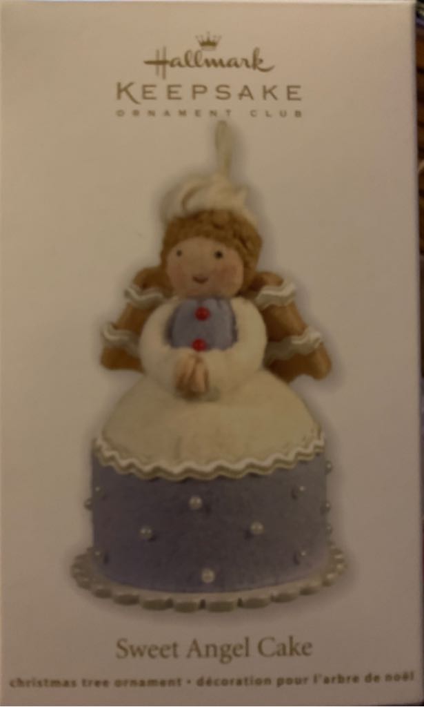 Mickey & Minnie Carolling Lamp Post