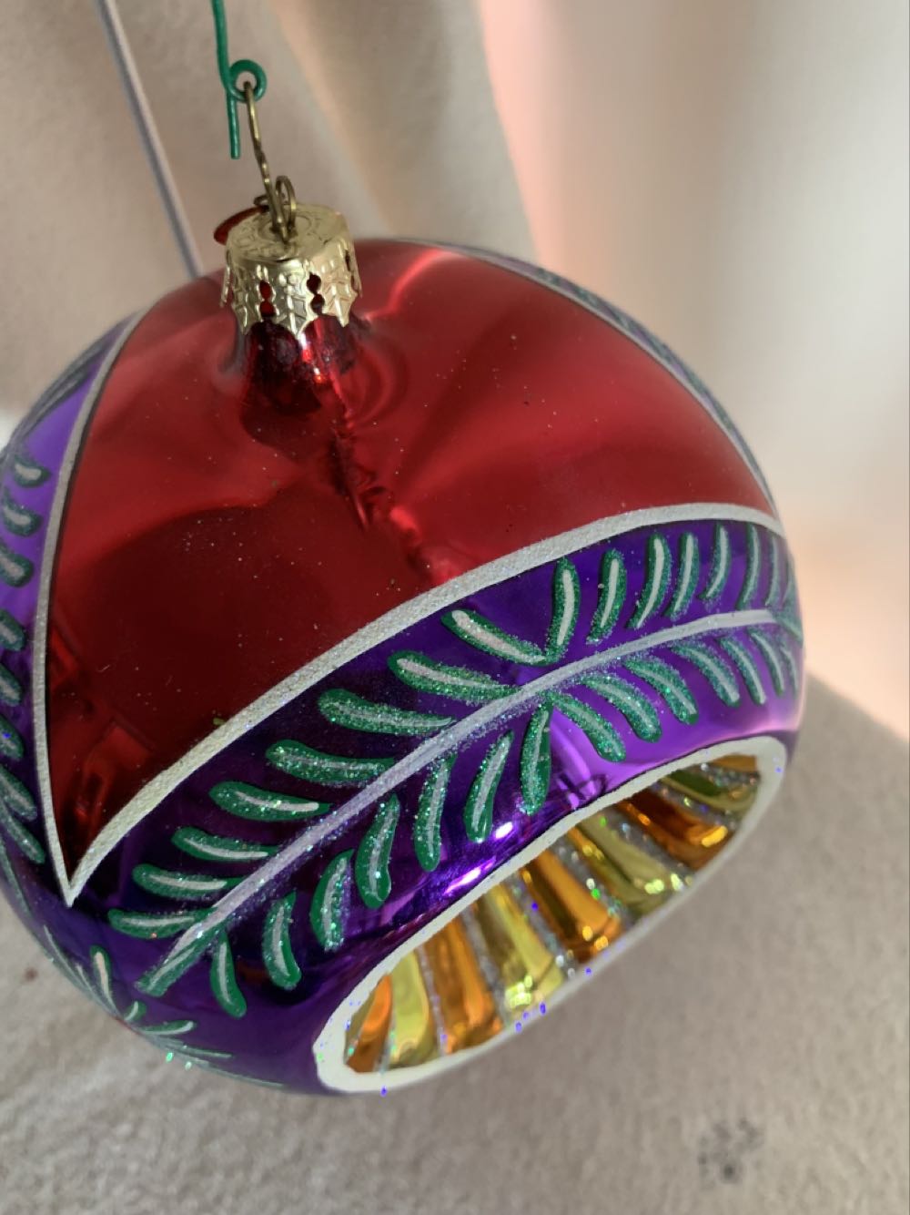 Grand Stardust Memories, Purple - 2006 Fantasia (Christmas Tree Ornament) ornament collectible [Barcode 645001230720] - Main Image 3
