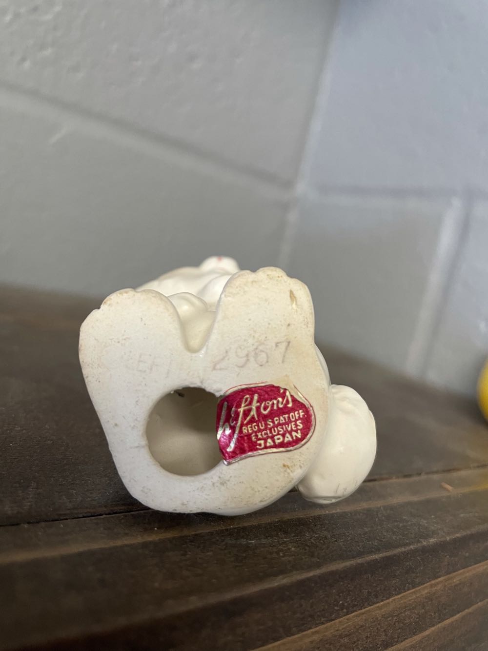 Lefton - 2967 - Easter Bunny - Female - Bunny (Easter) ornament collectible - Main Image 3