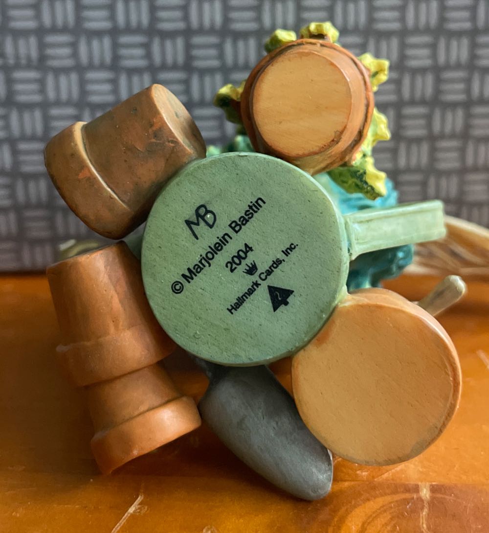 Nature’s Sketchbook 2 - Nature’s Sketchbook ornament collectible - Main Image 3