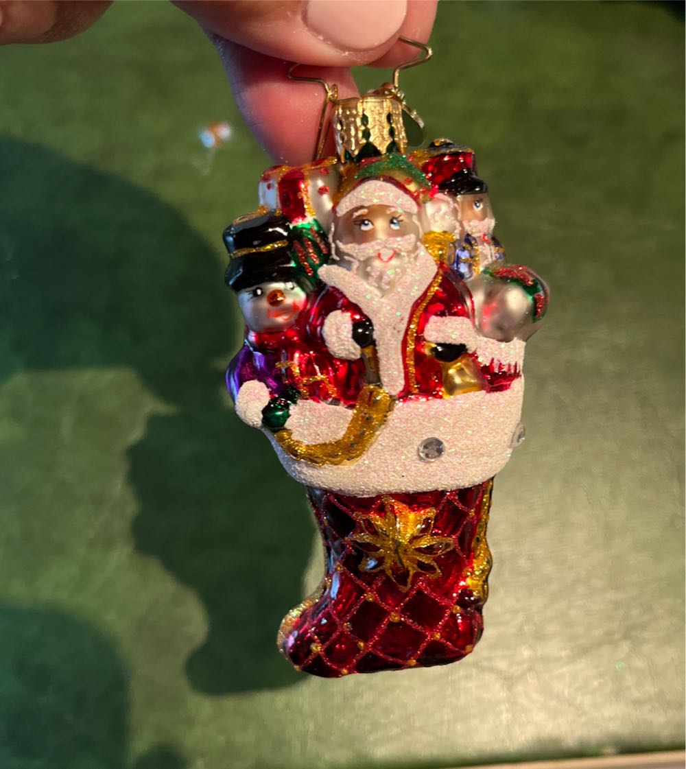 Anniversary Nicholas, Through The Woods, Red