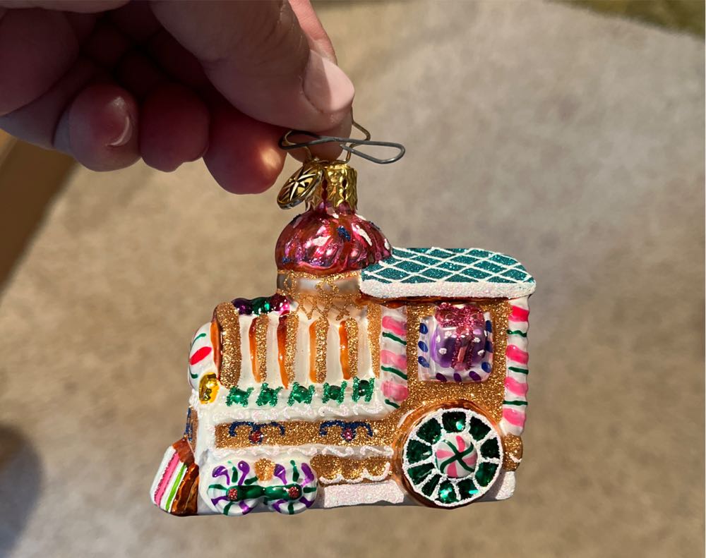 Arrow - Clothespin - George Washington