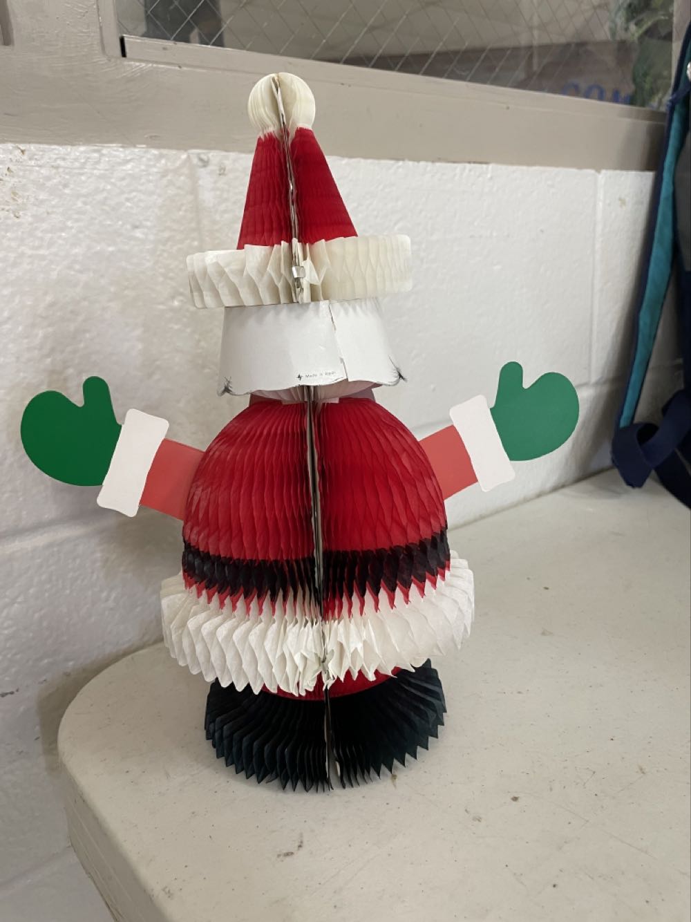 Japan - Christmas - Honeycomb - Santa - Santa (Honeycomb) ornament collectible - Main Image 2