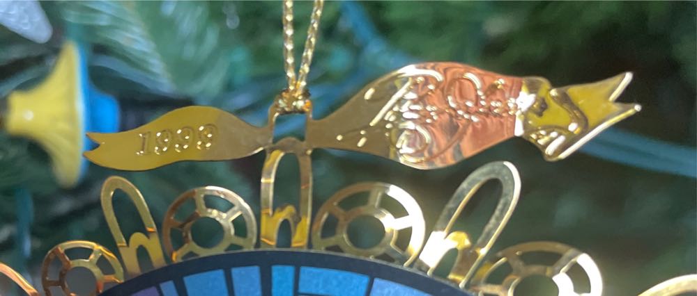 Rolan A. Johnson - Ornament - 1999 - “Gift Of Love” - #4 - Rolan A. Johnson (Rolan A. Johnson) ornament collectible - Main Image 2