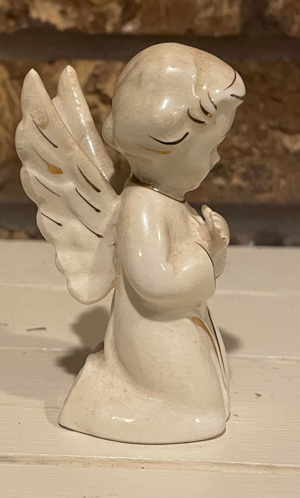 Commodore - Nativity - Angel - Kneeling - Angel (Nativity) ornament collectible - Main Image 2