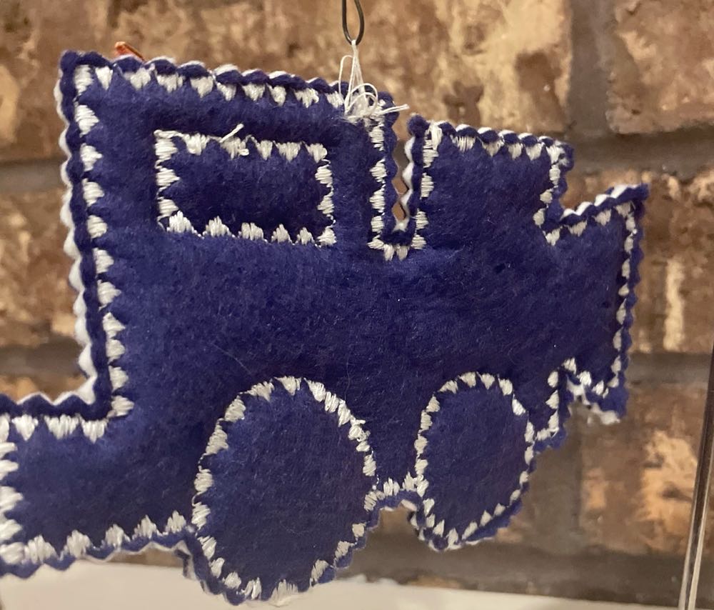 Felt - Train Engine - Train (Felt) ornament collectible - Main Image 3