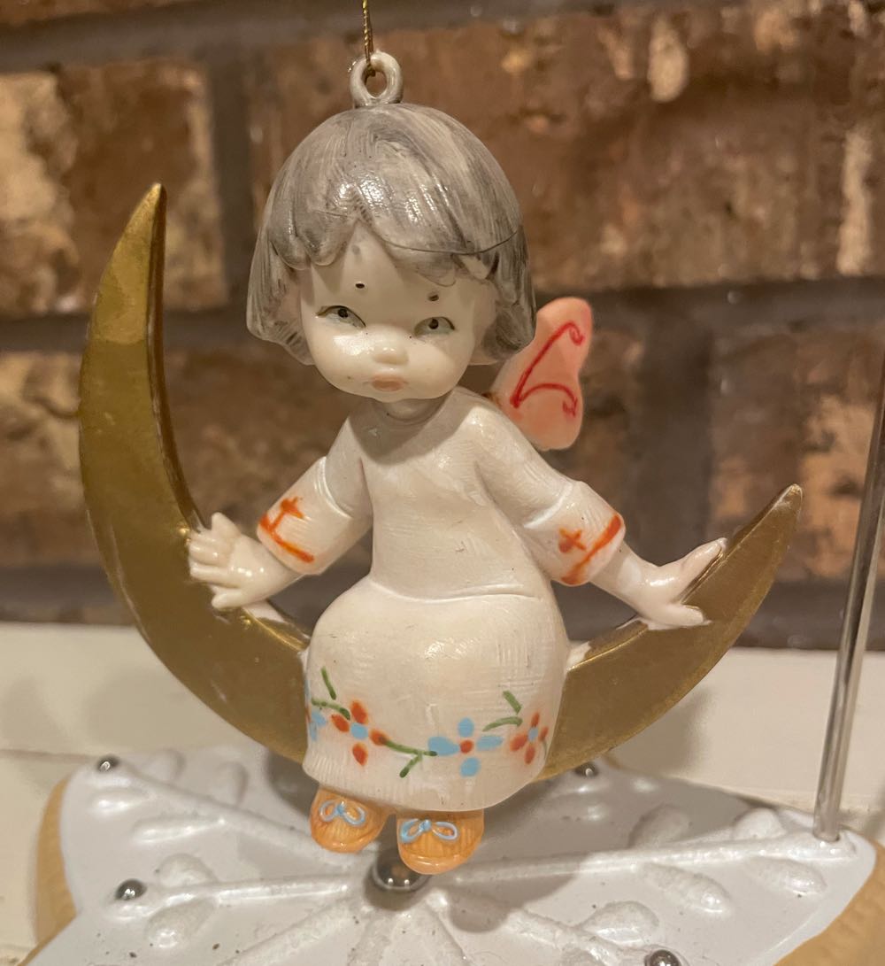 Miller - Animals - Bull - Standing