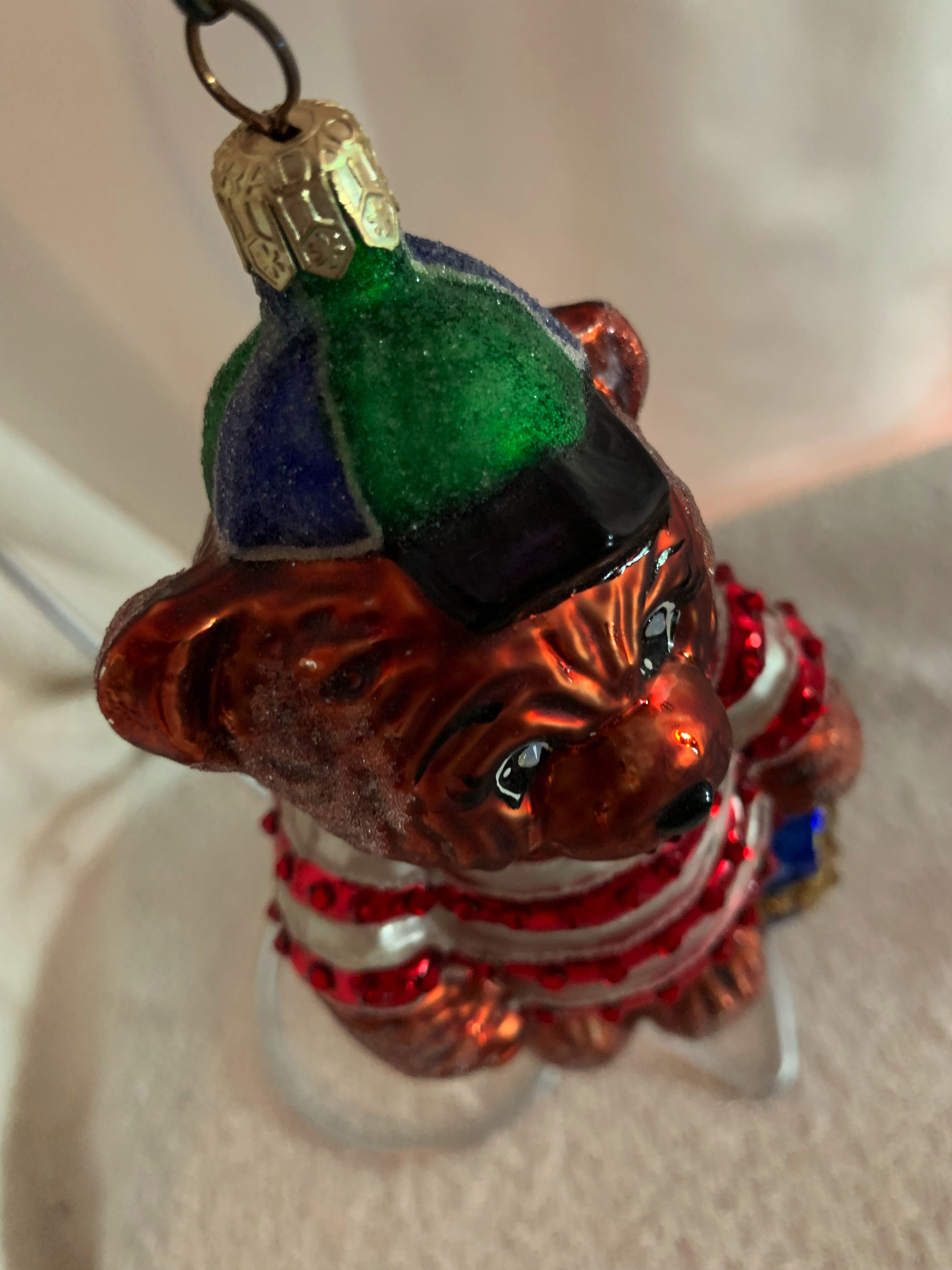 Cubby’s Gift (Teddy Bears) ornament collectible - Main Image 2