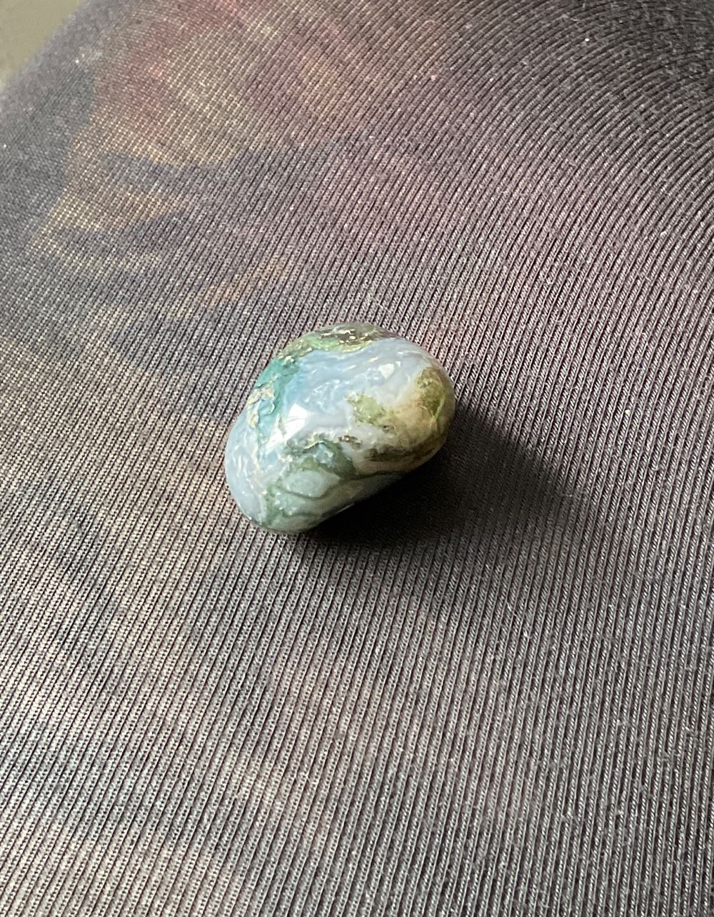 Deluxe Delivery Santa