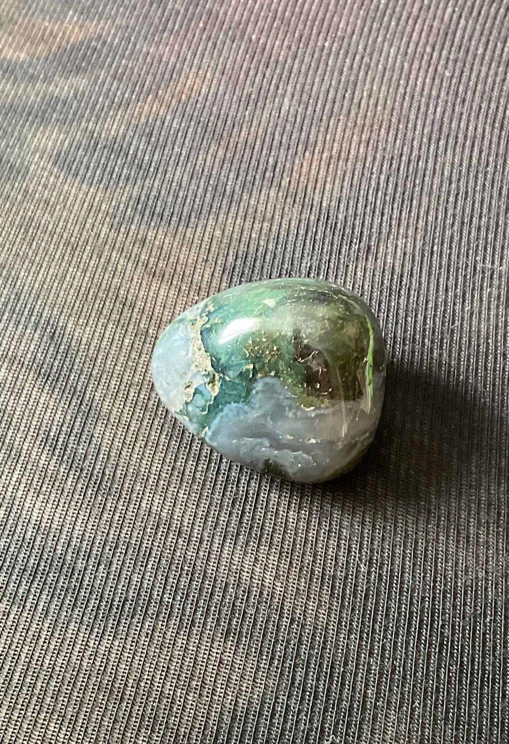 Green Moss Agate - Tumble Stones (Emanates The Vibration Of Balance & Stability) ornament collectible - Main Image 4