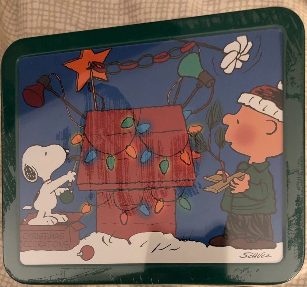 Hallmark School Days Lunch Box Peanuts Charlie Brown Christmas - The Peanuts Gang ornament collectible [Barcode 015012548242] - Main Image 2