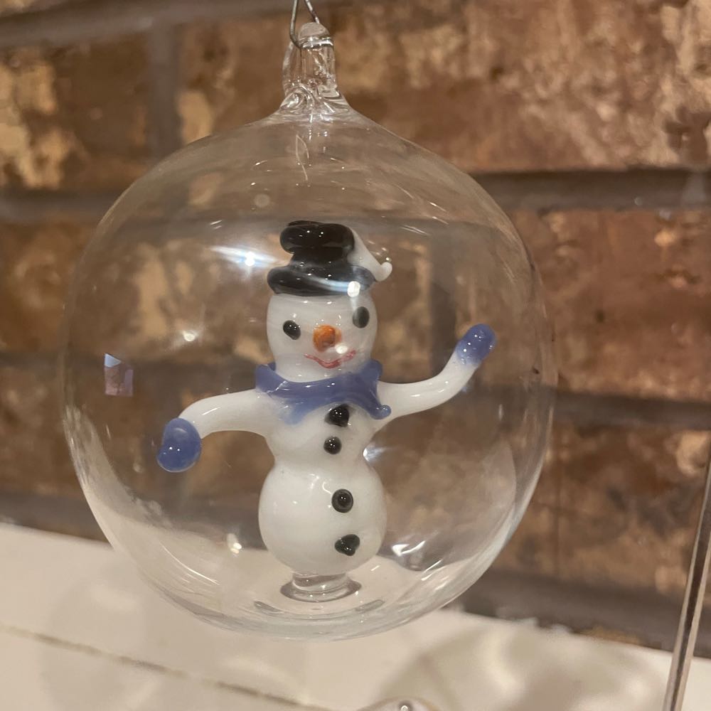 Christmas Card - Victorian Downtown - 25X6110