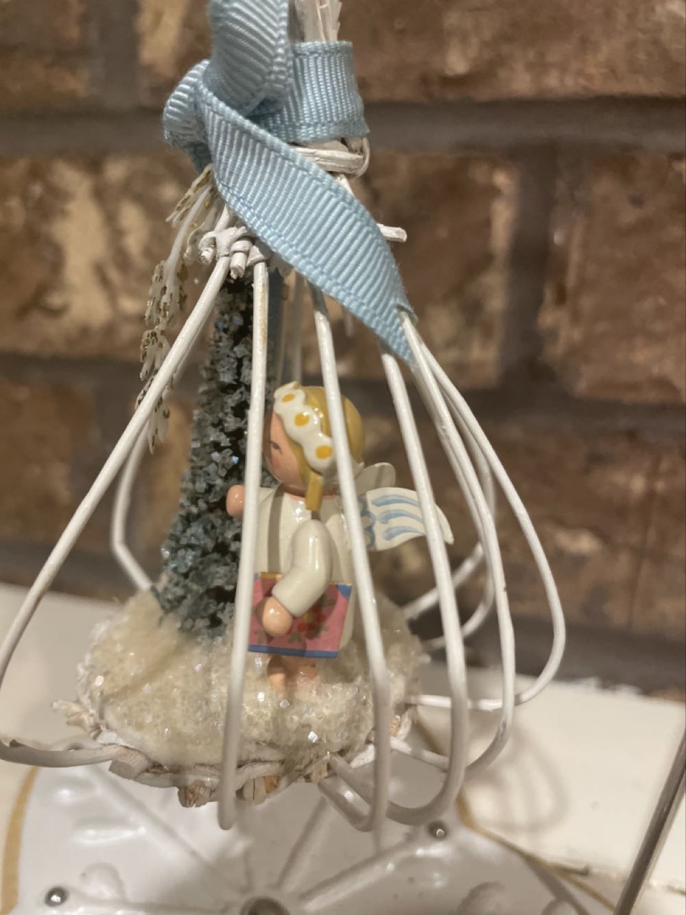 Erzgebirge - Angel - Angel ornament collectible - Main Image 3