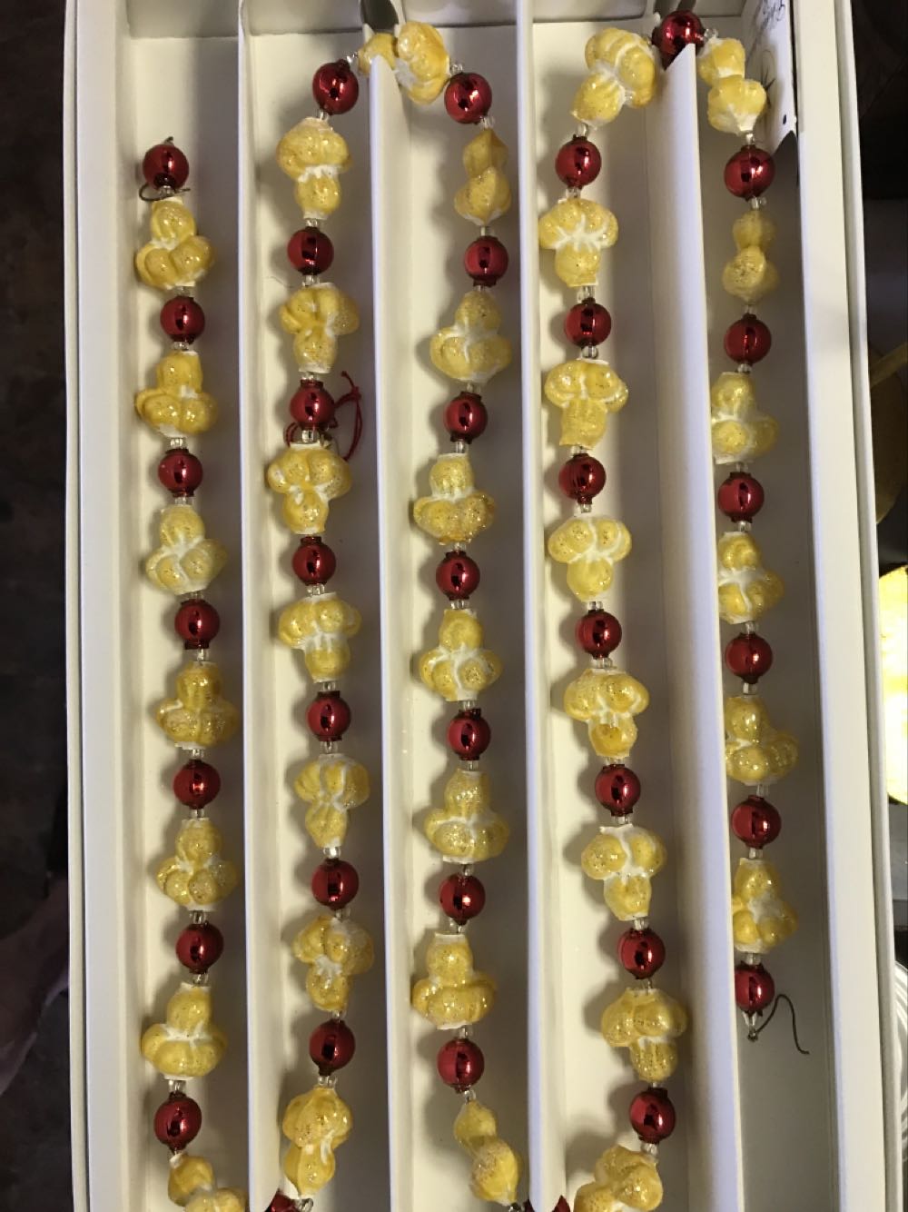 Popcorrn ‘n Berries Garland  (Christmas Tree Ornament) ornament collectible - Main Image 2