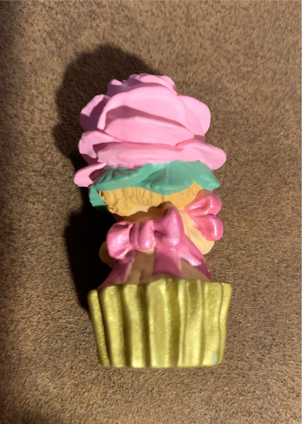 HH #2 Rosie Chapeauzie (February) - Happy Hatters (Happy Hatters) ornament collectible [Barcode 015012536720] - Main Image 4