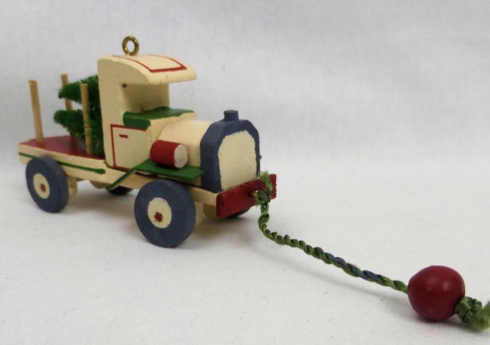 06 - Wooden Truck - Nostalgic Childhood (Automobiles) ornament collectible - Main Image 2