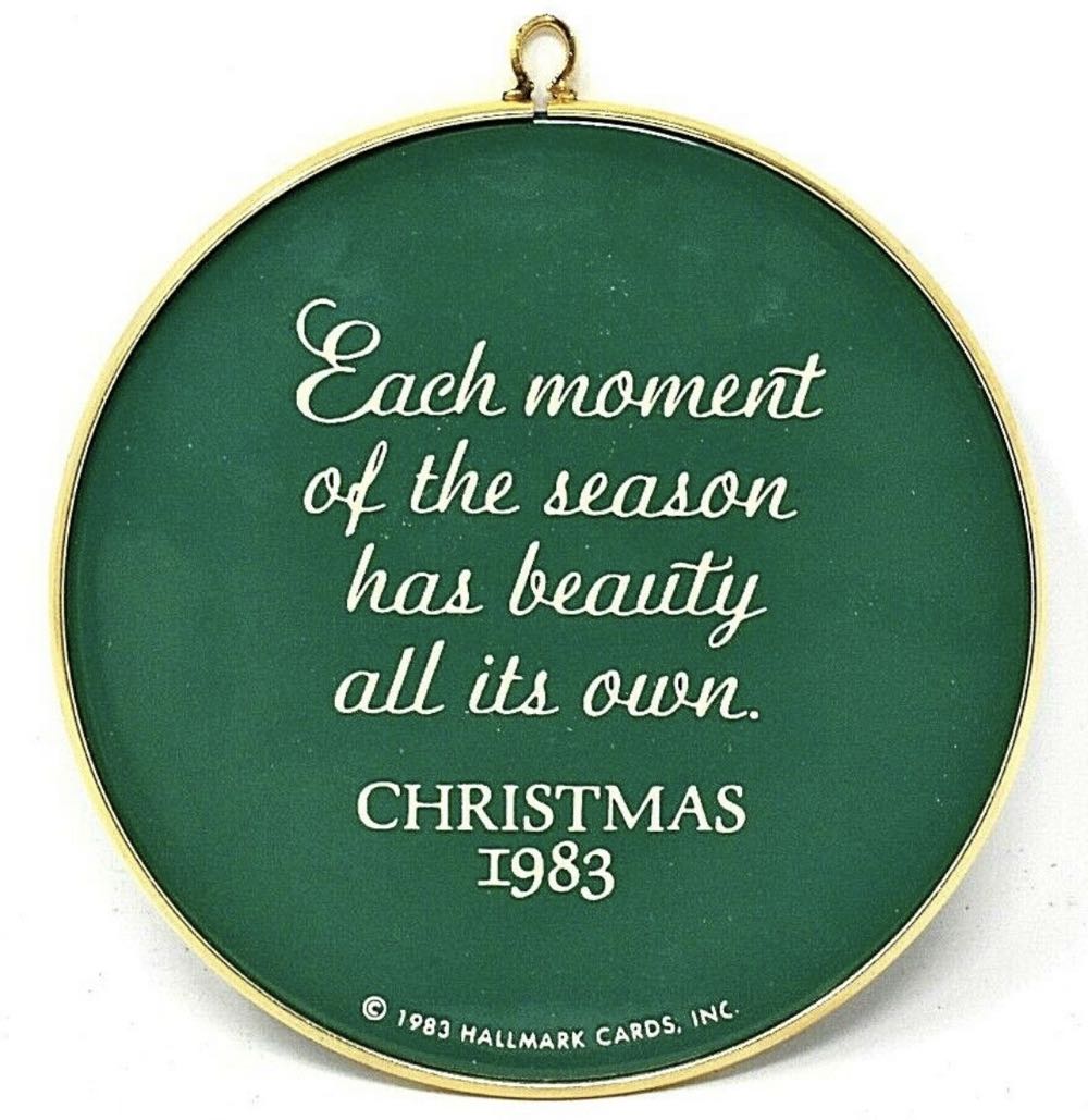 Enameled Christmas Wreath - Crown Classics (Collection) ornament collectible - Main Image 2