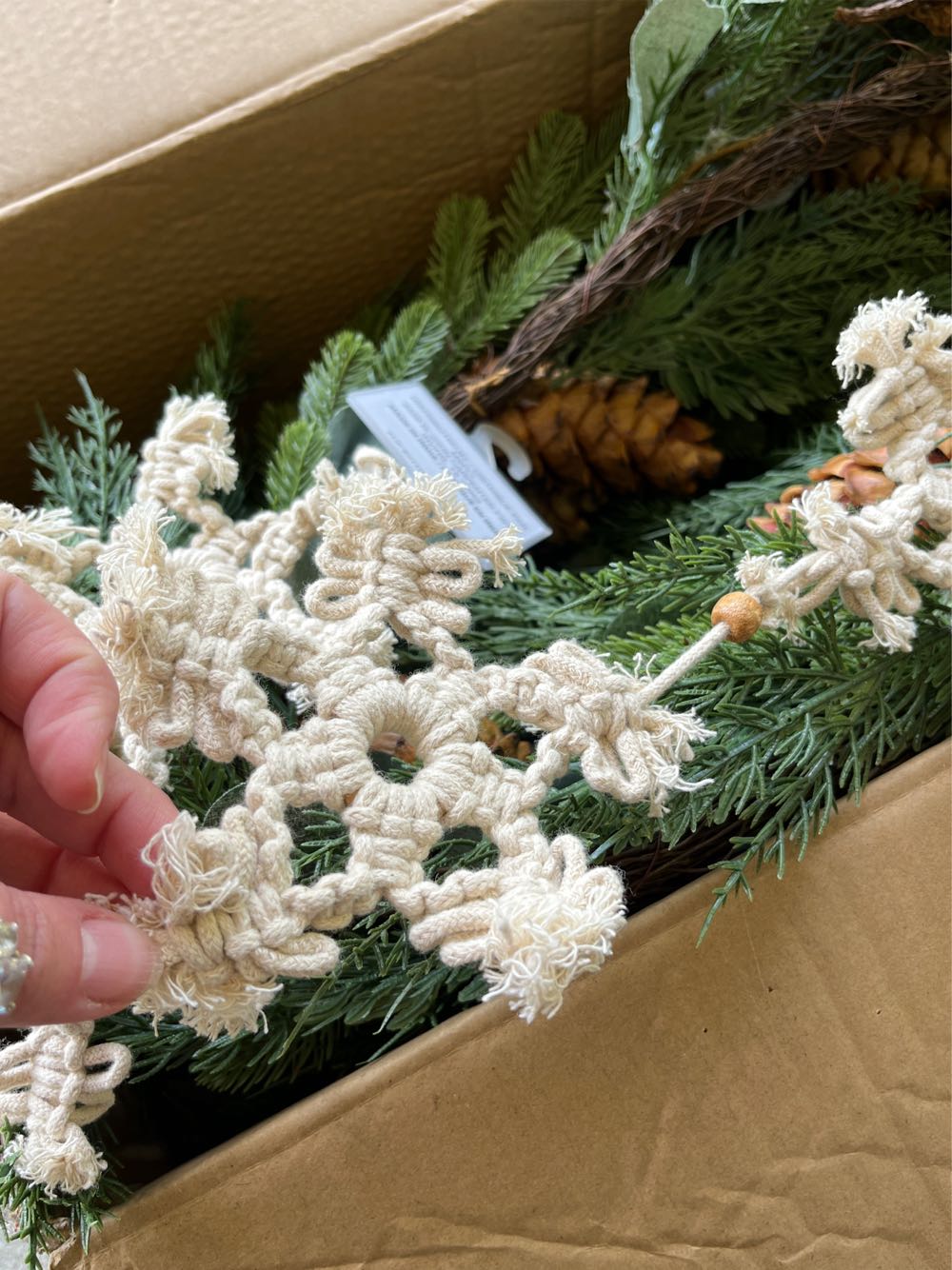 Garland Macrame Snowflakes - Garlands (Farm) ornament collectible - Main Image 2