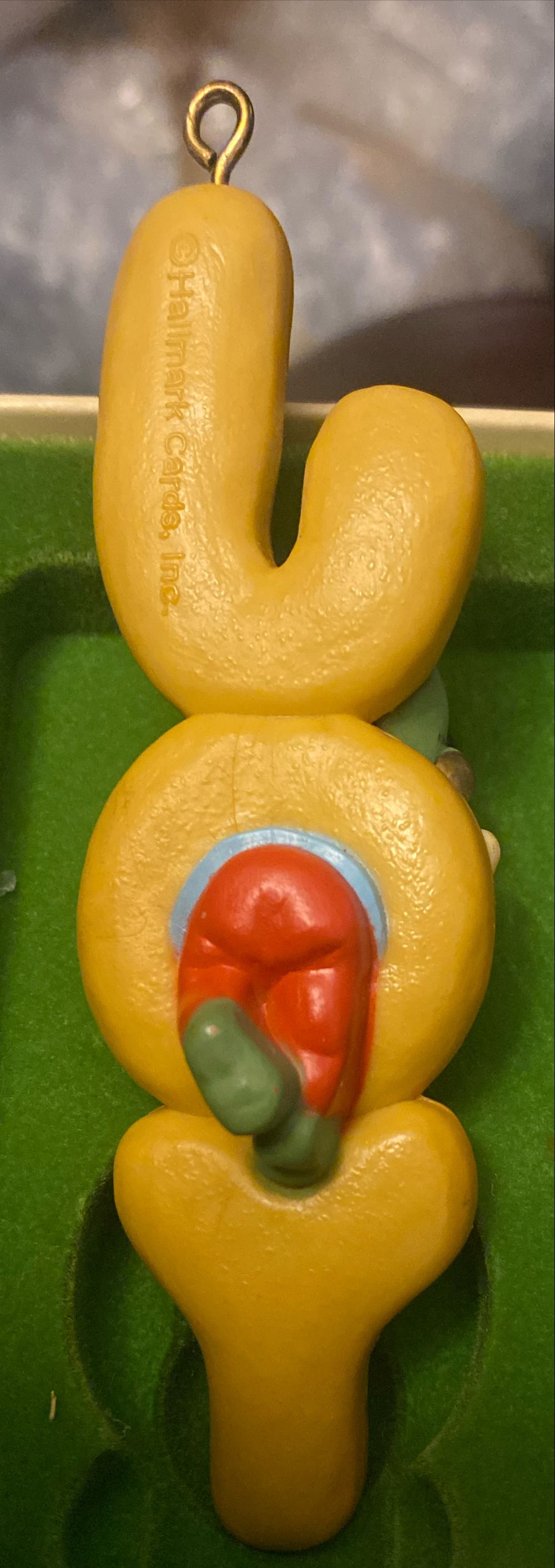 Joy 🐶🐻 - Elves (Tree Trimmer Collection) ornament collectible - Main Image 4