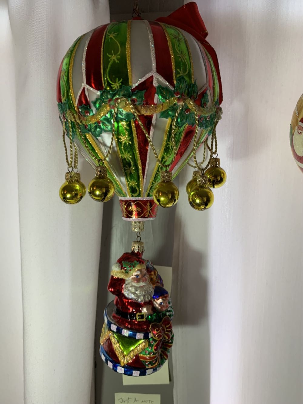 Holiday High - Glorious Christmas (Air Balloon) ornament collectible - Main Image 4