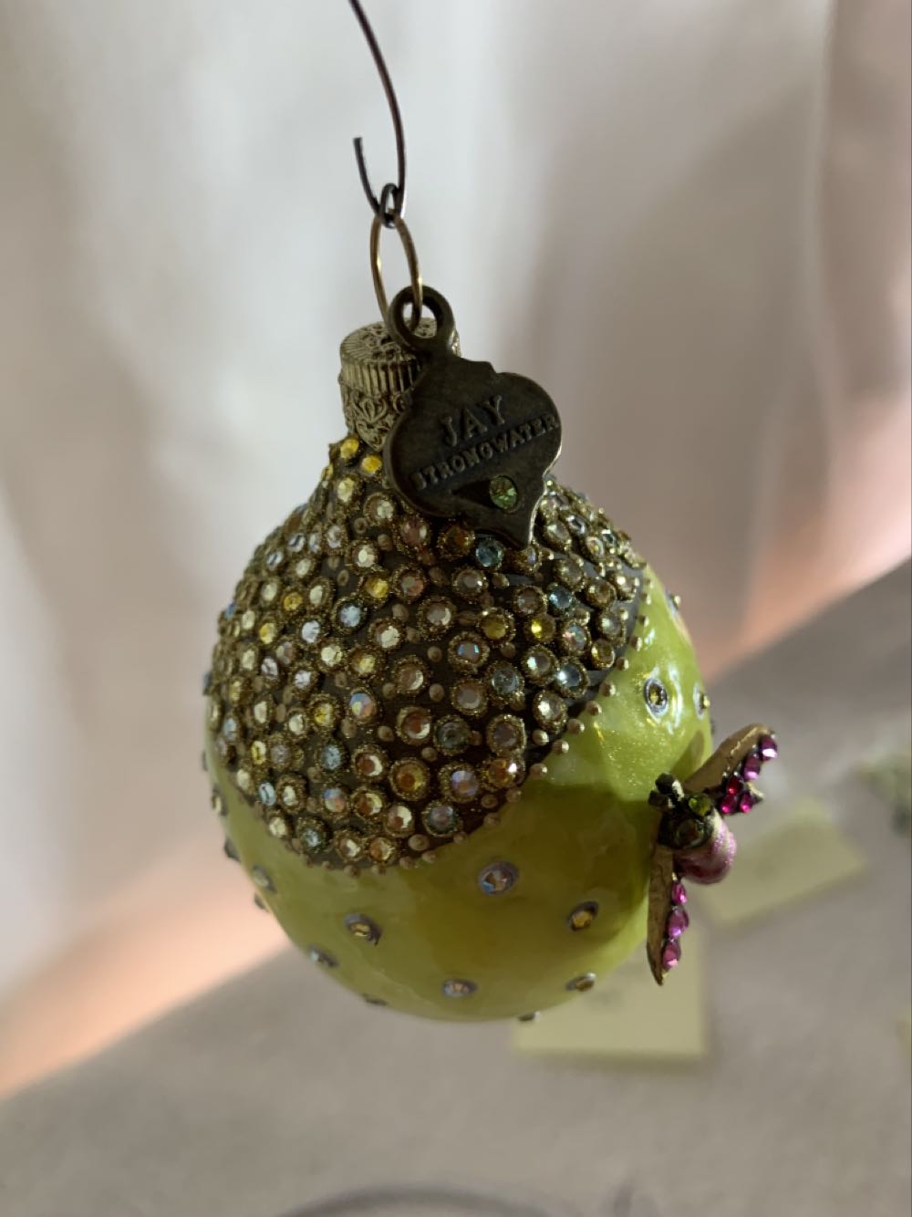 Lemon With Bee  (Jungle) ornament collectible - Main Image 2