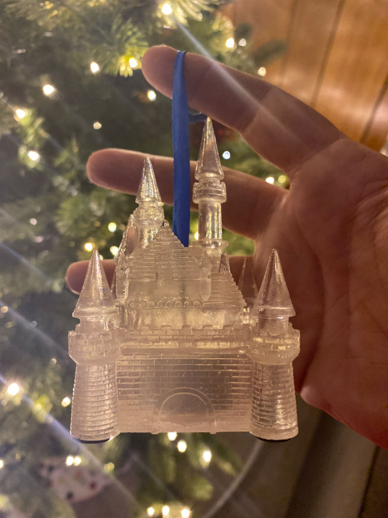 Pour Henri, Plaid & Holly & Red & Green