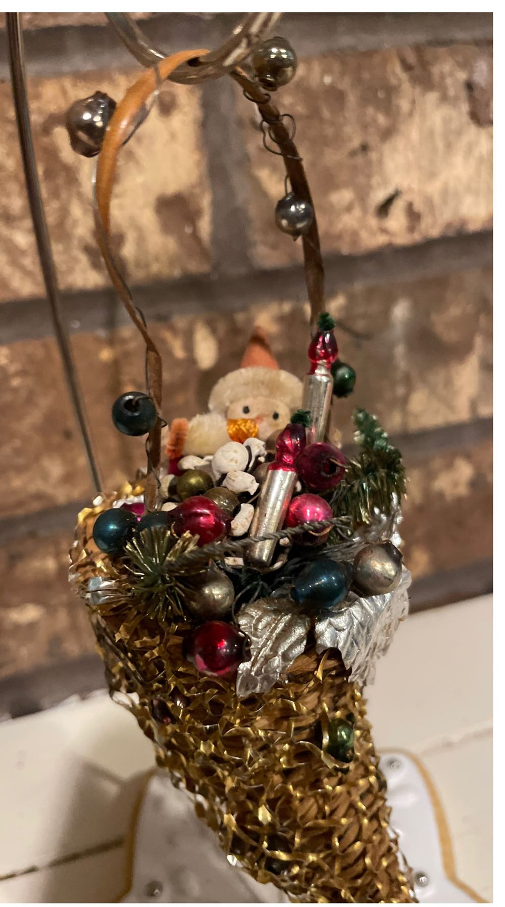 Cornucopia - Santa & Candles - Santa (Cornucopia) ornament collectible - Main Image 2