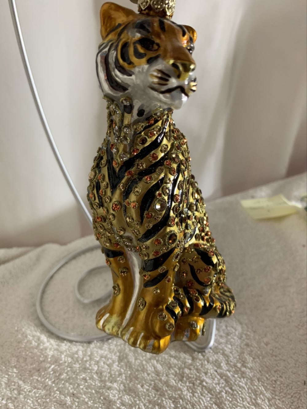 Seated Tiger  (Jungle) ornament collectible - Main Image 2