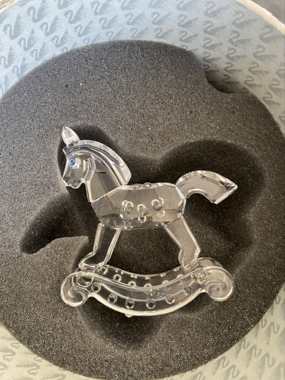 Authentic Swarovski Crystal Figurine: 2-7 8” Rocking Horse Collectible No.183270 Retired Made In Austria  ornament collectible [Barcode 9003141832708] - Main Image 3