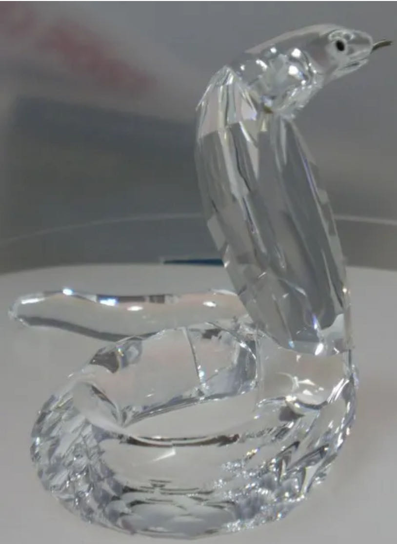 Swarovski Crystal Cobra Retired Item # 243979  ornament collectible [Barcode 9003142439791] - Main Image 2
