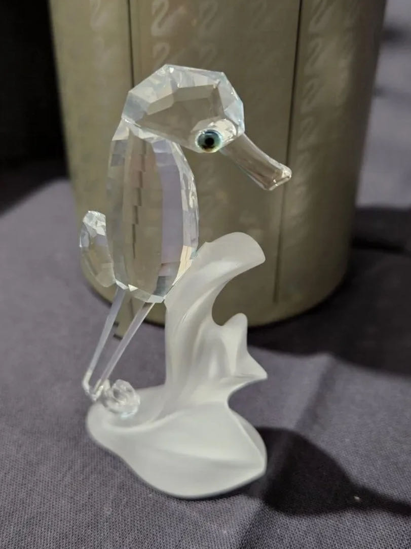 Swarovski Seepferdchen Seahorse 168683 Ap  ornament collectible [Barcode 9003141686837] - Main Image 2