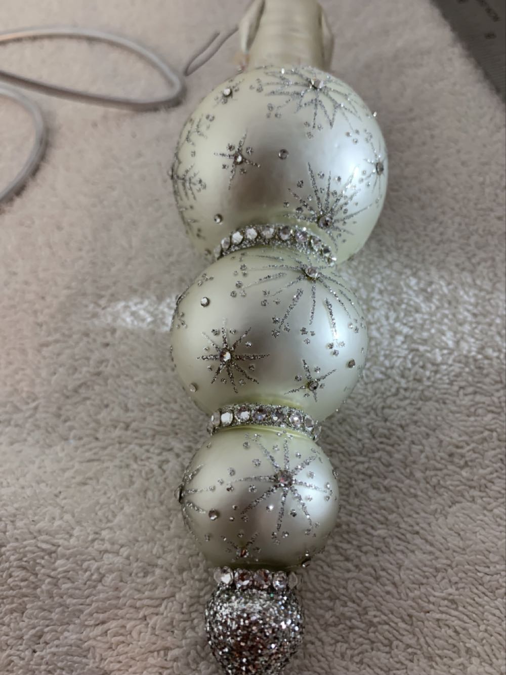 Grand Sopelle, Silver & Platinum - Peachtree Place (Santa) ornament collectible - Main Image 4