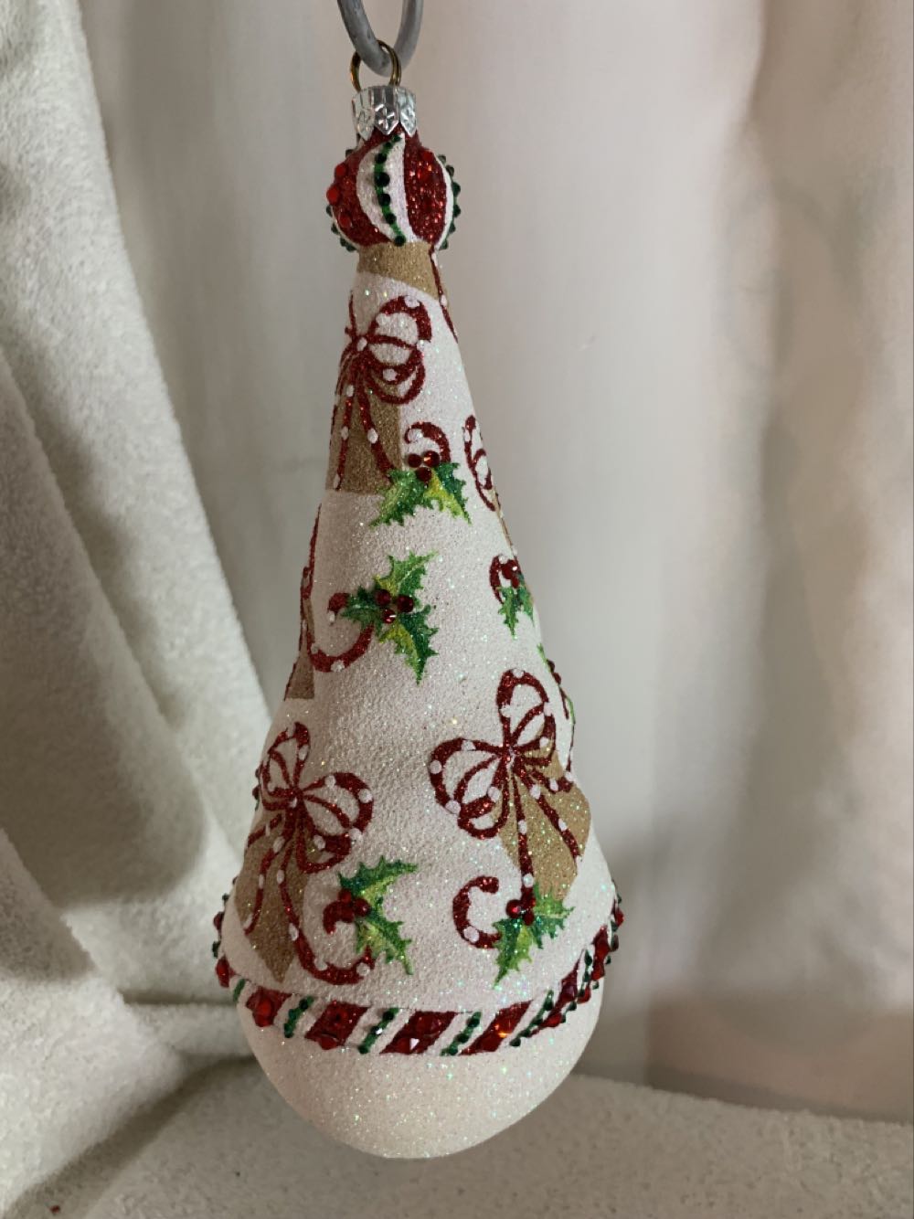 Grand Snowman, Plum Pudding - Pre Release, Exclusive (Snowman) ornament collectible - Main Image 3