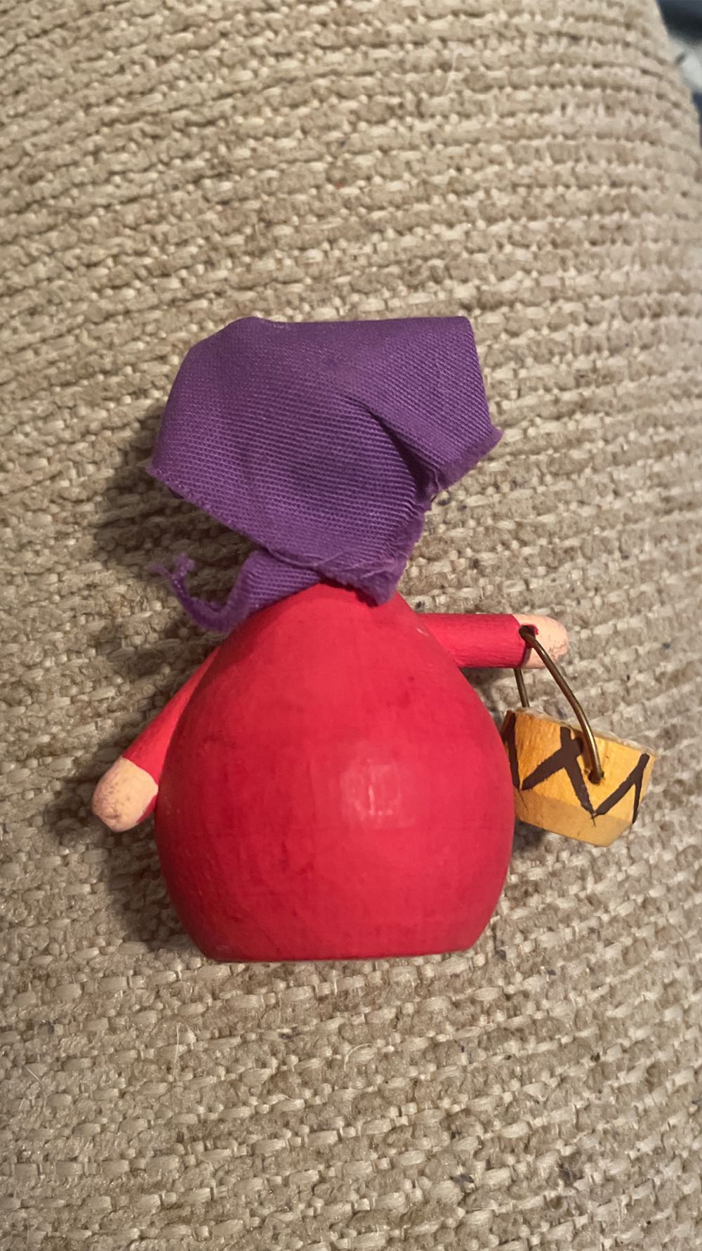 HB Bo-Strum - Wooden Figurine - #37311 - Figurines (Wood) ornament collectible - Main Image 2