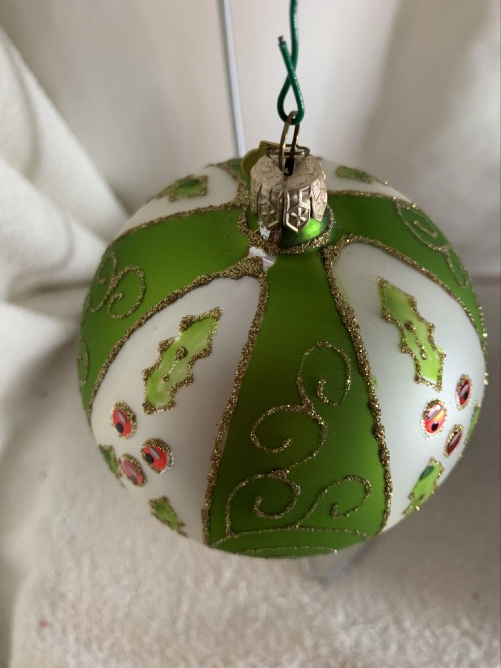Holly On Green & White  ornament collectible - Main Image 3