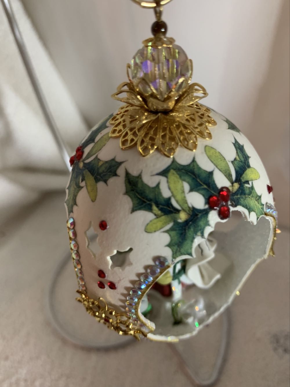 Santa w/List Inside Of An Egg  (Santa) ornament collectible - Main Image 2