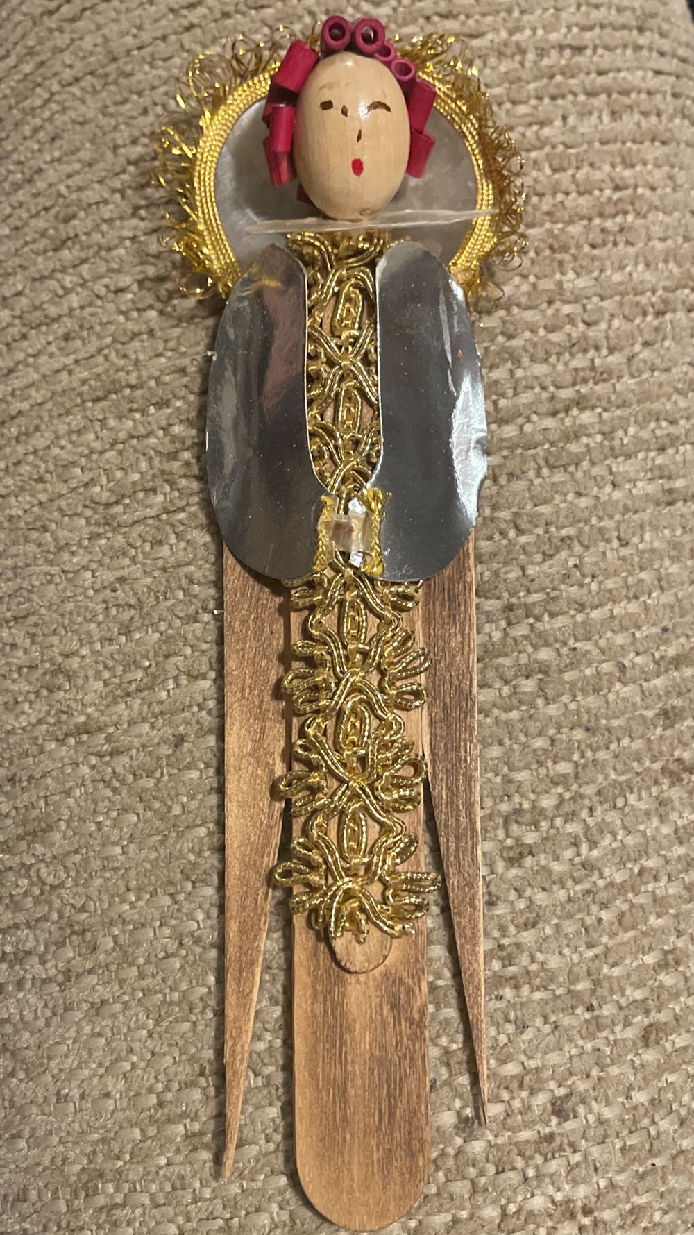 Lemax 22022 - Family Christmas Shopping