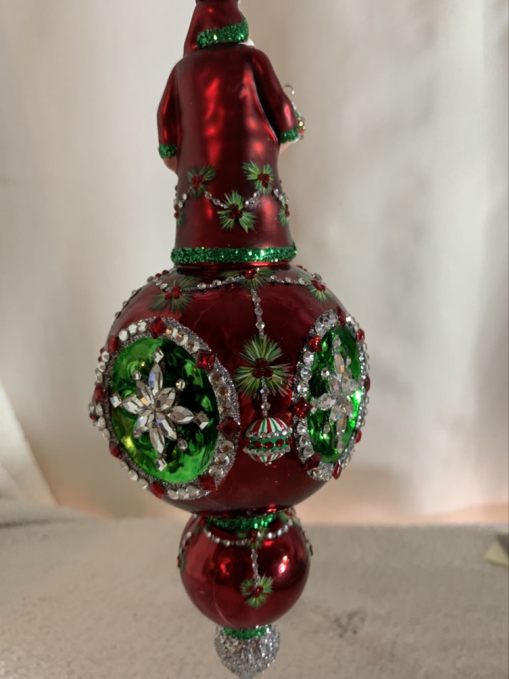 Incroyable! Red: Pine & Ornaments - General Line (Santa) ornament collectible - Main Image 3