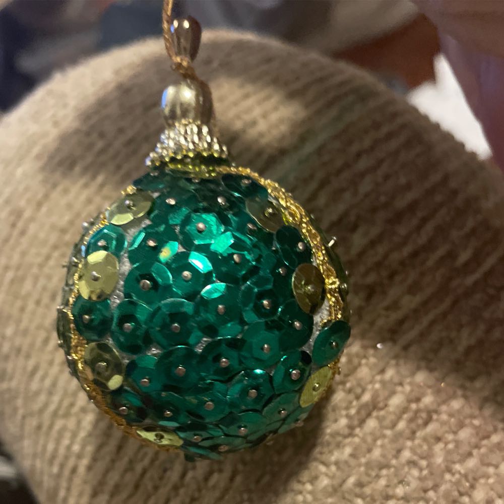Bead & Sequin - Round - Green, Gold, Lime - Round (Bead & Sequin) ornament collectible - Main Image 2