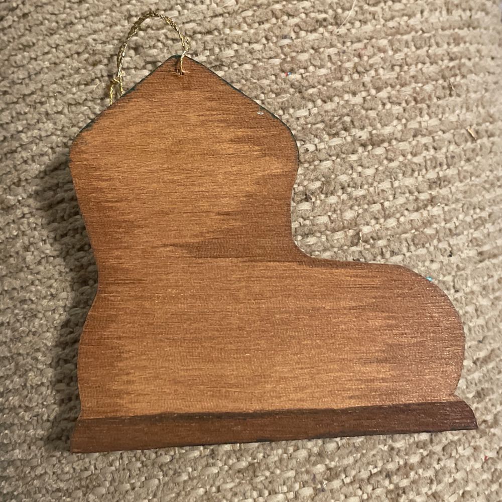 Wood - Little Old Lady, Who Lived In A Shoe - Nursery Rhyme (Wood) ornament collectible - Main Image 2