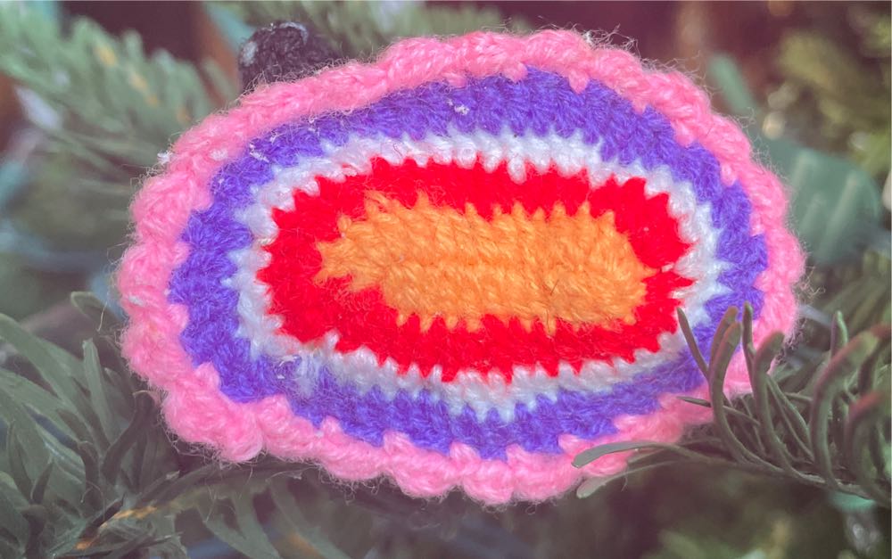 Crochet - Panda - Laying On Rug - Panda (Animals) ornament collectible - Main Image 2